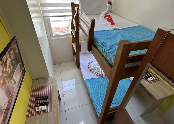 Residences By Pbyy 2* Manila